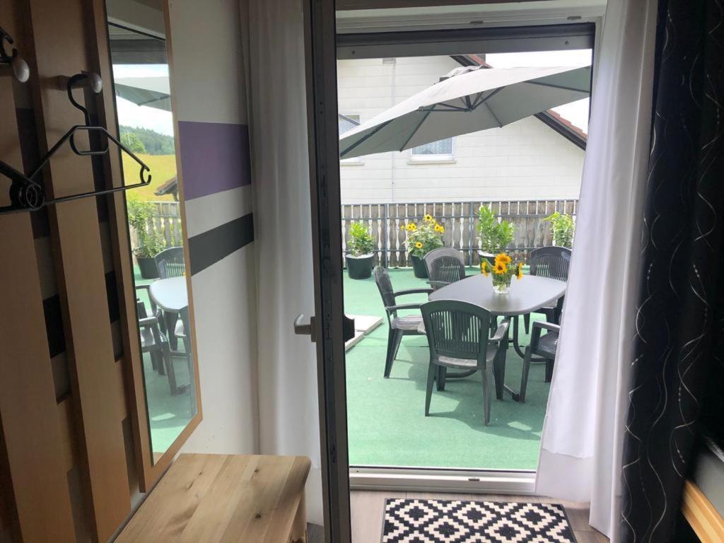 Ferienwohnung Zur Sonnenterasse In Gersbach ショップハイム エクステリア 写真